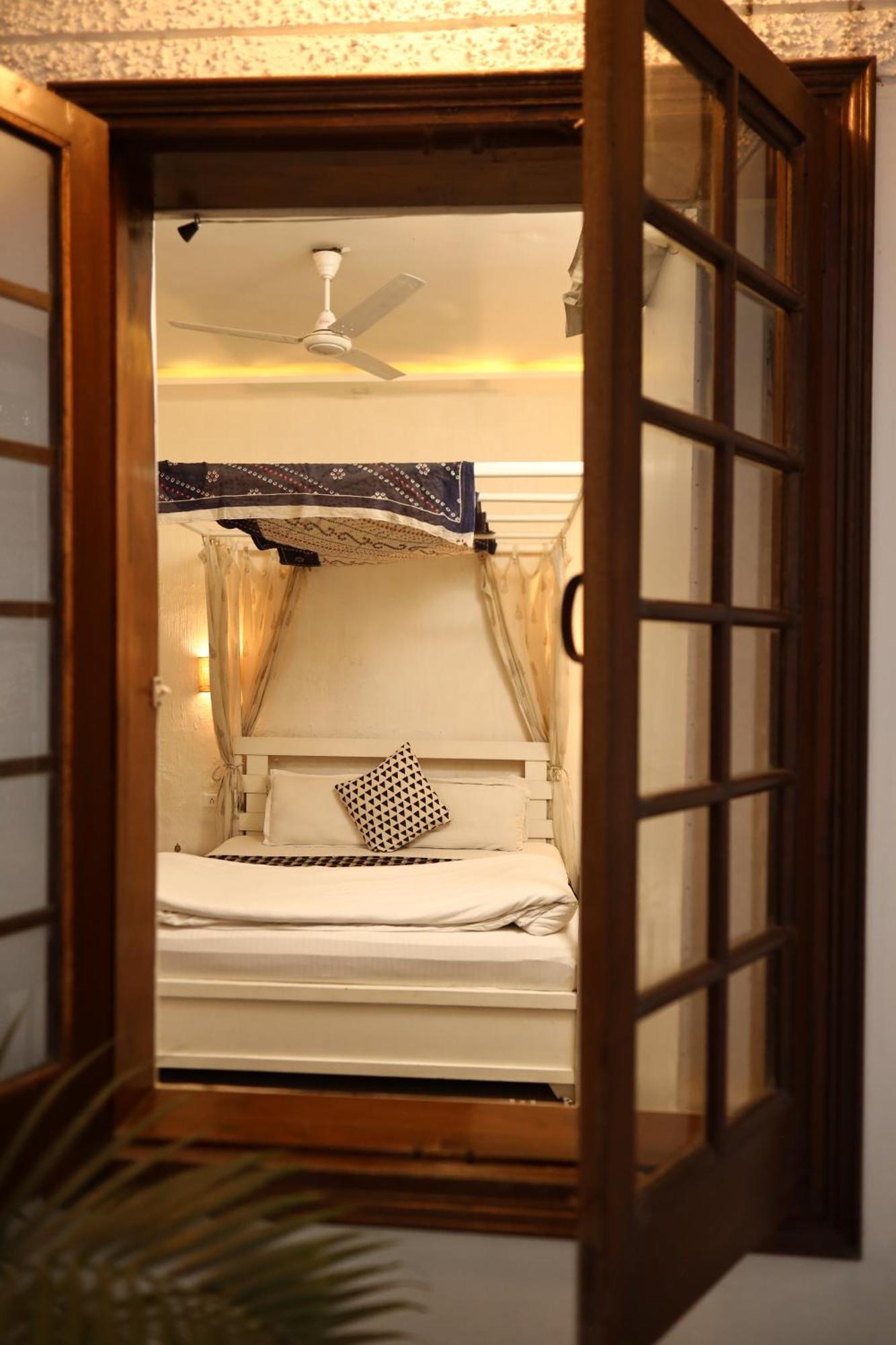 The Bougainvillea Bed & Breakfast アムリトサル エクステリア 写真